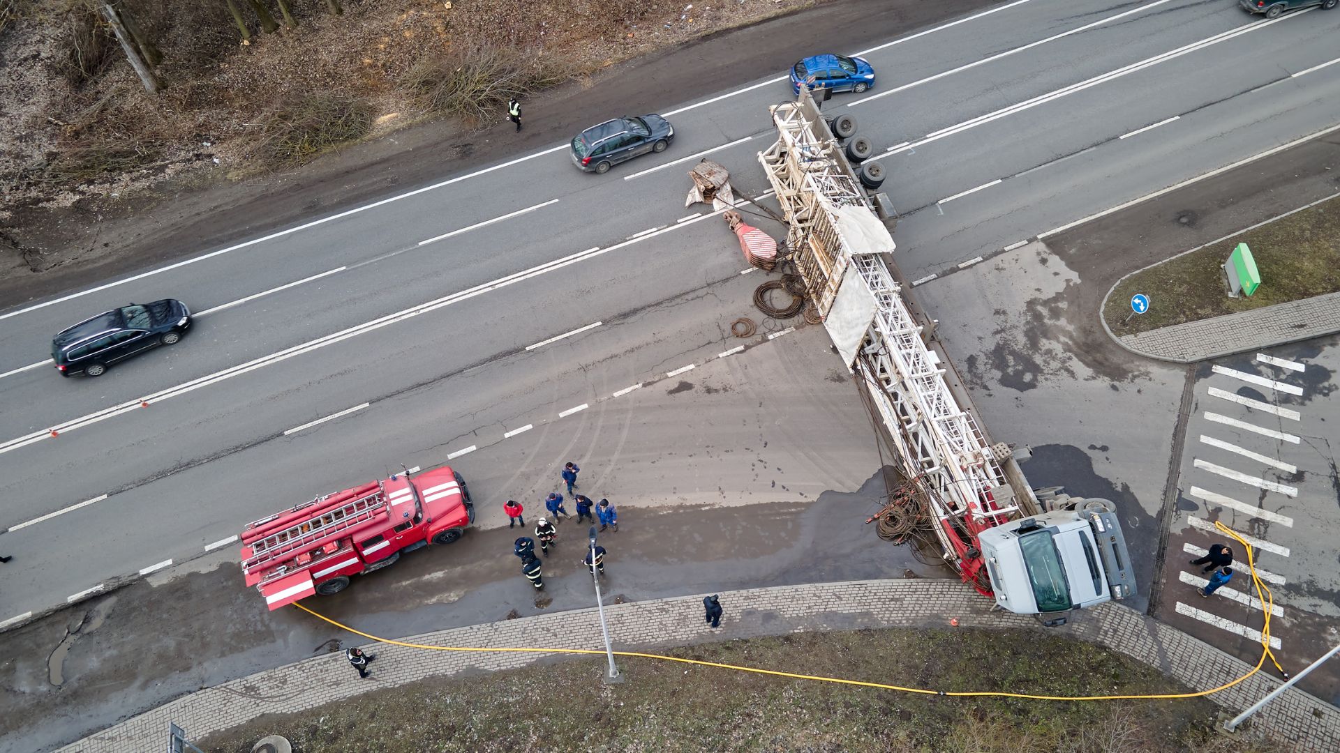 Steps to Take After a Truck Crash in Orlando